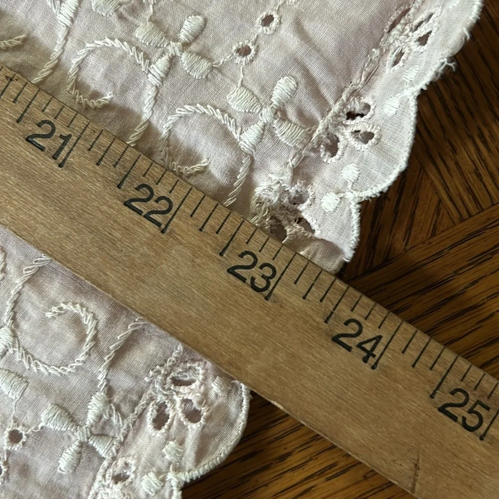 Vintage Pink Eyelet Side Table and Bureau Protector Doilies